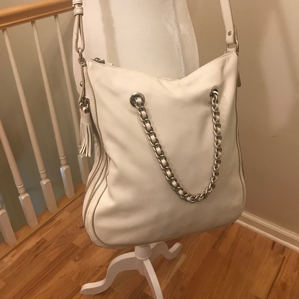 GILI Leather Expanding Crossbody Bag w/ Zip Top.